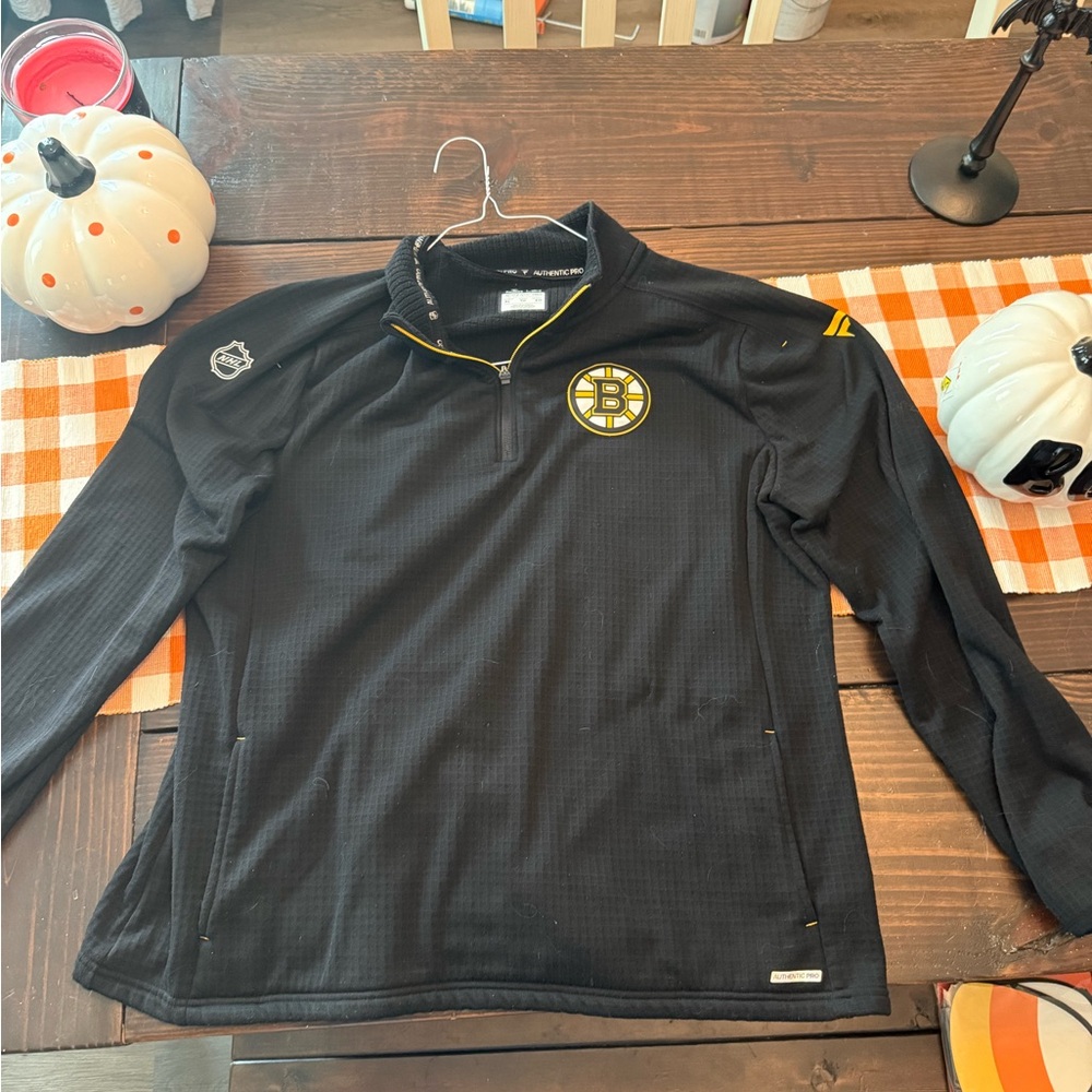 Boston Bruins Fanatics Authentic Pro 1/4 zip pullover